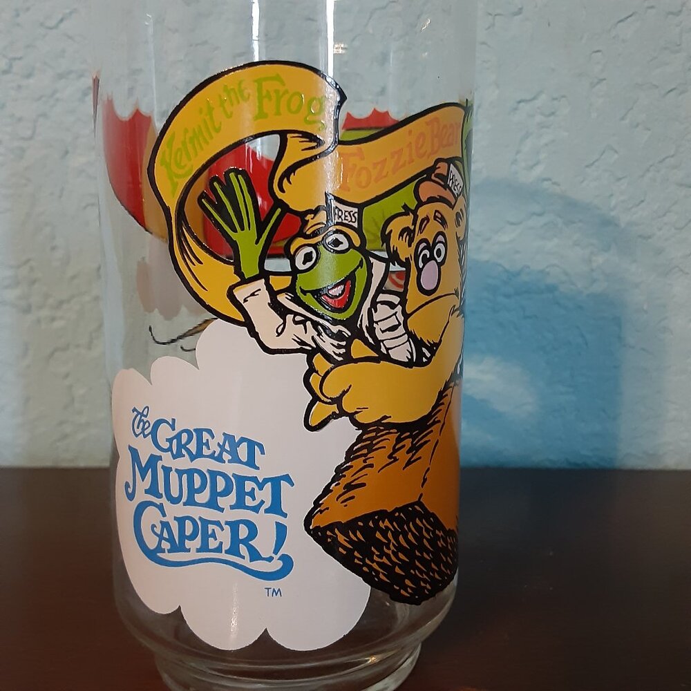 THE GREAT MUPPET CAPER McDonalds DRINKING GLASS VINTAGE 1981